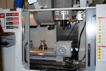 Machining centre (5-axis control) Max φ500×325, 40 tools, 25,000 min-¹